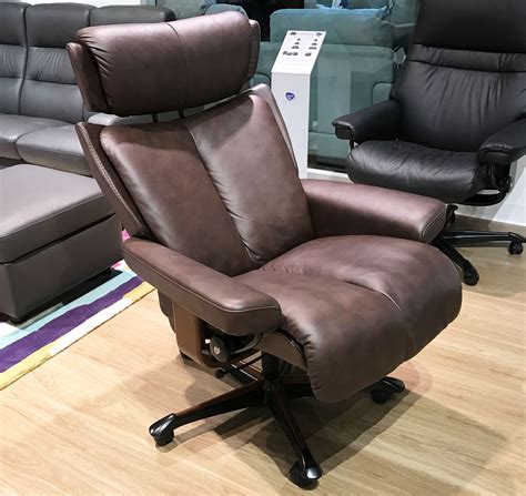 Transform Your Living Space into a Stress-Free Zone with the Stressless Magic Recliner